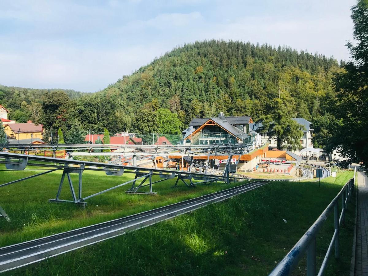 Apartamenty Pod Skocznia Karpacz Exteriör bild