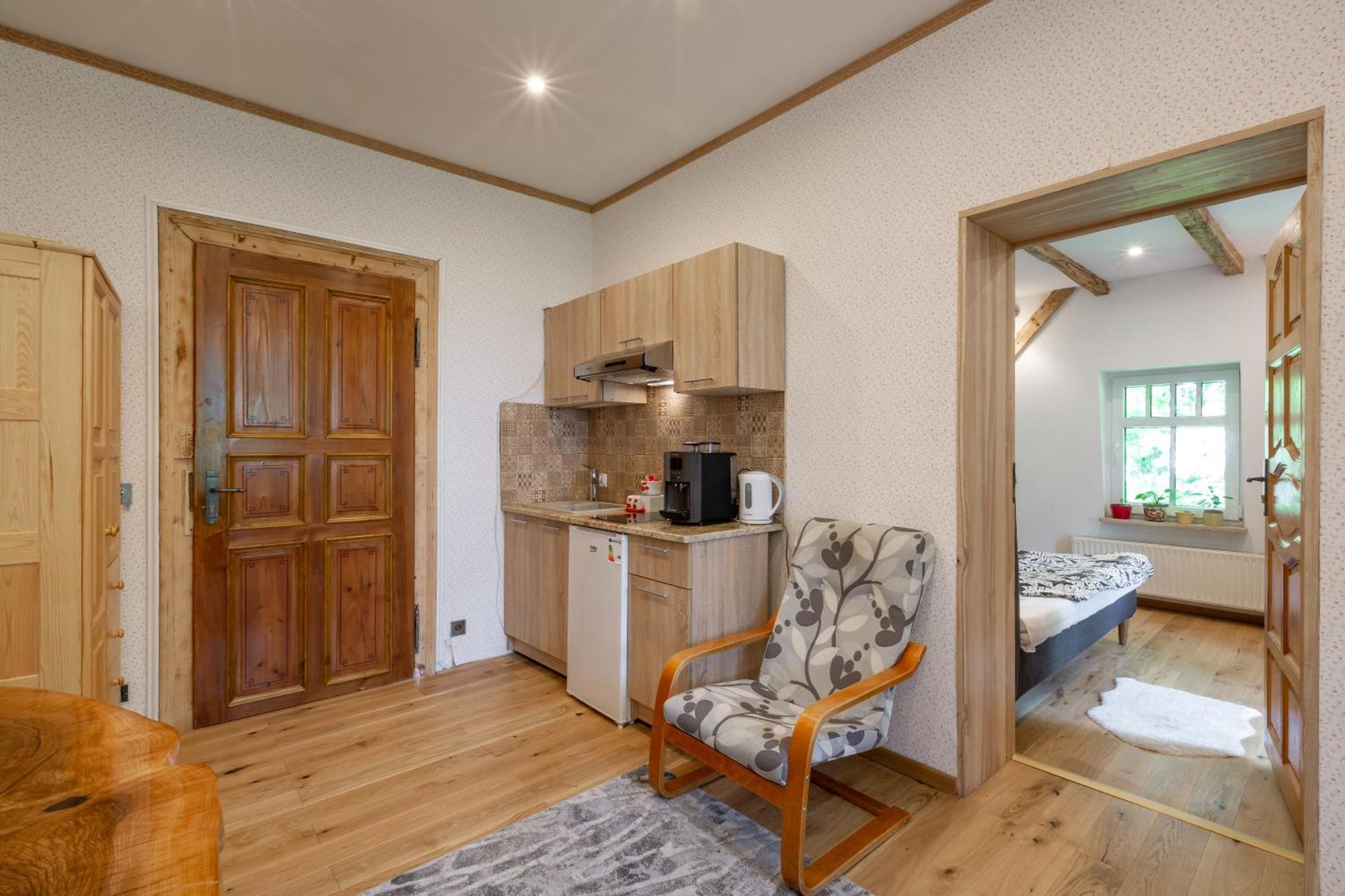 Apartamenty Pod Skocznia Karpacz Rum bild