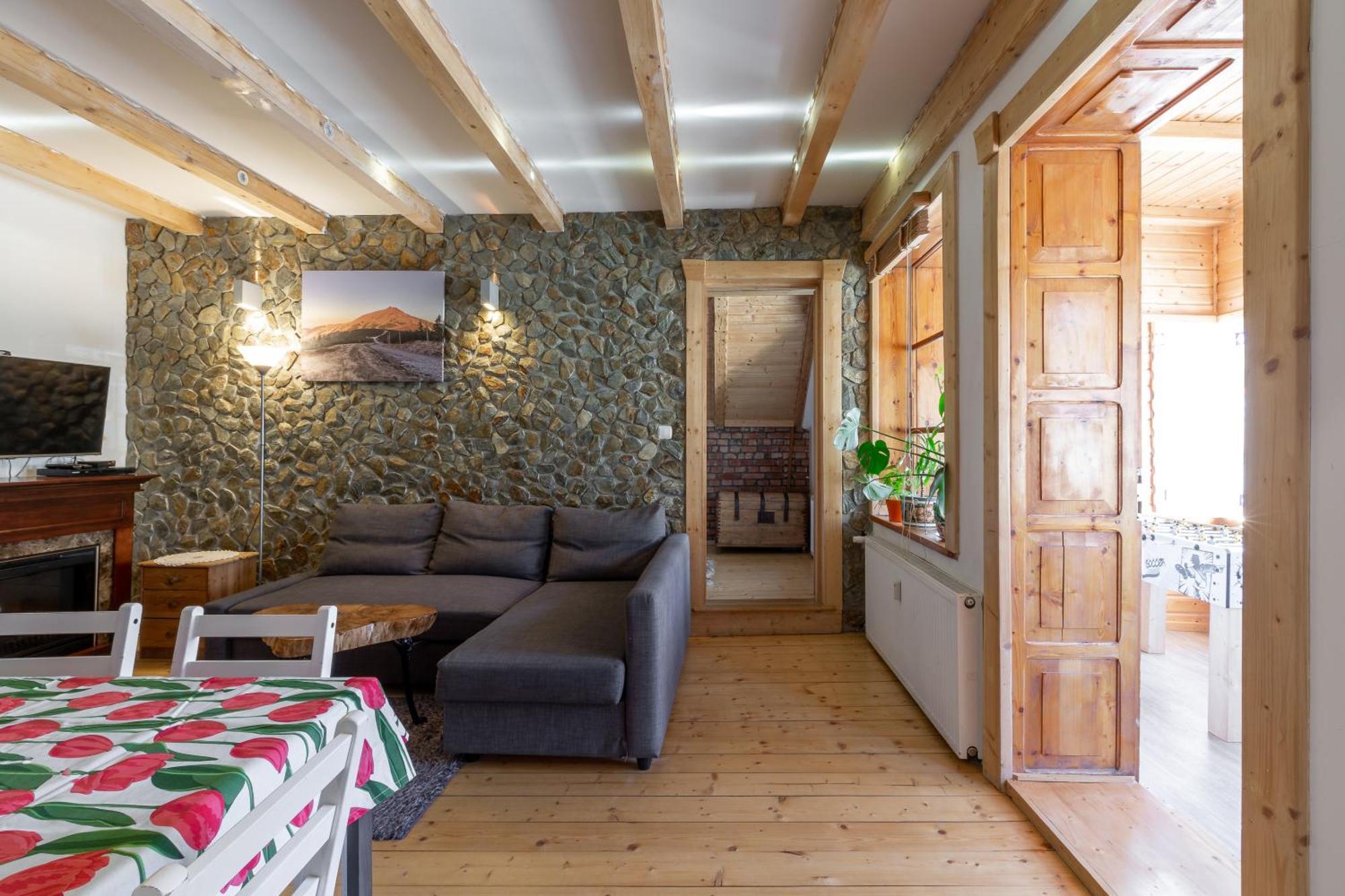 Apartamenty Pod Skocznia Karpacz Rum bild